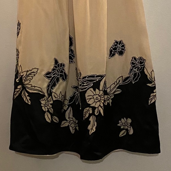 BCBG silk dress - Picture 2 of 4